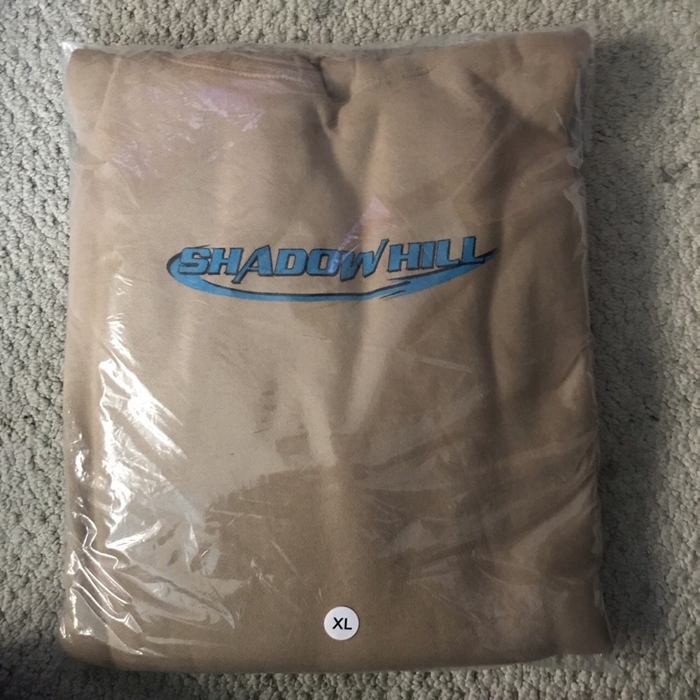 Pullover hoodie